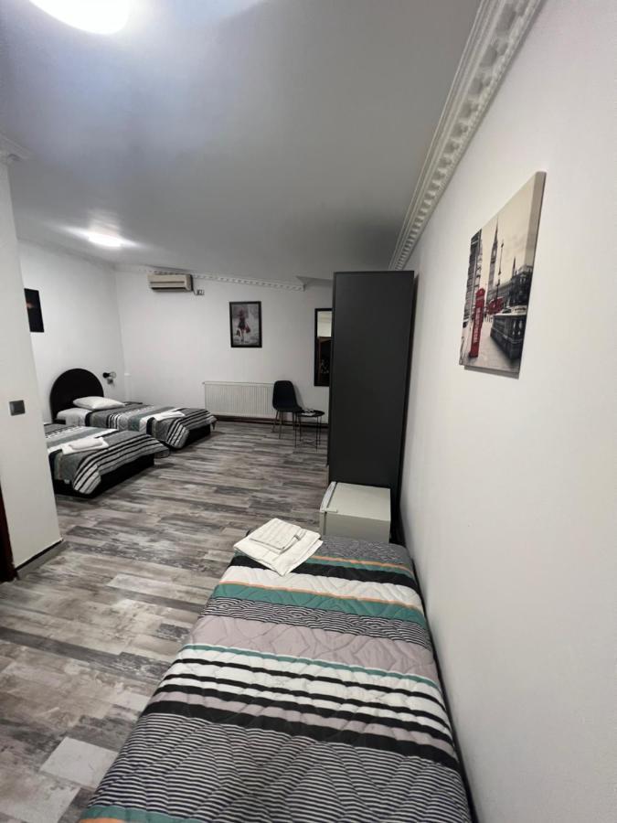 Pensiunea Luisa Craiova Exteriör bild
